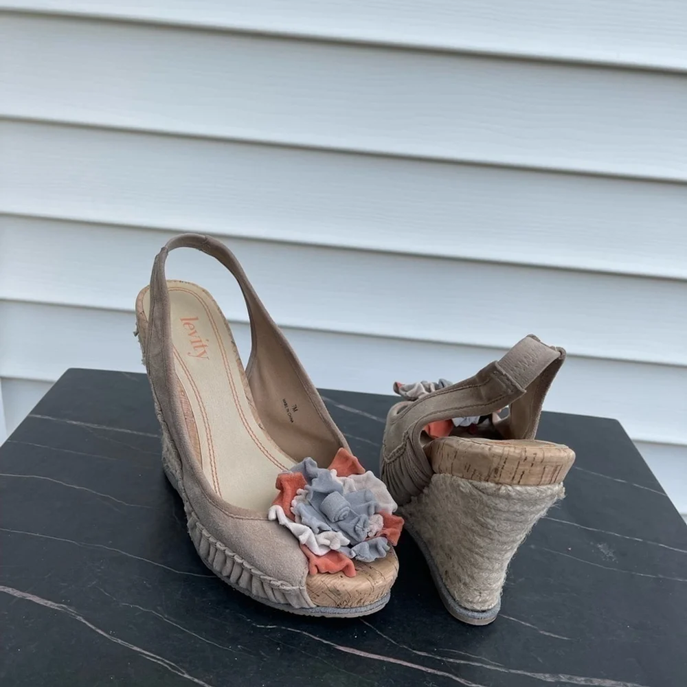 LEVITY women wedge platform sandals cork espadrilles leather suede Sz 7